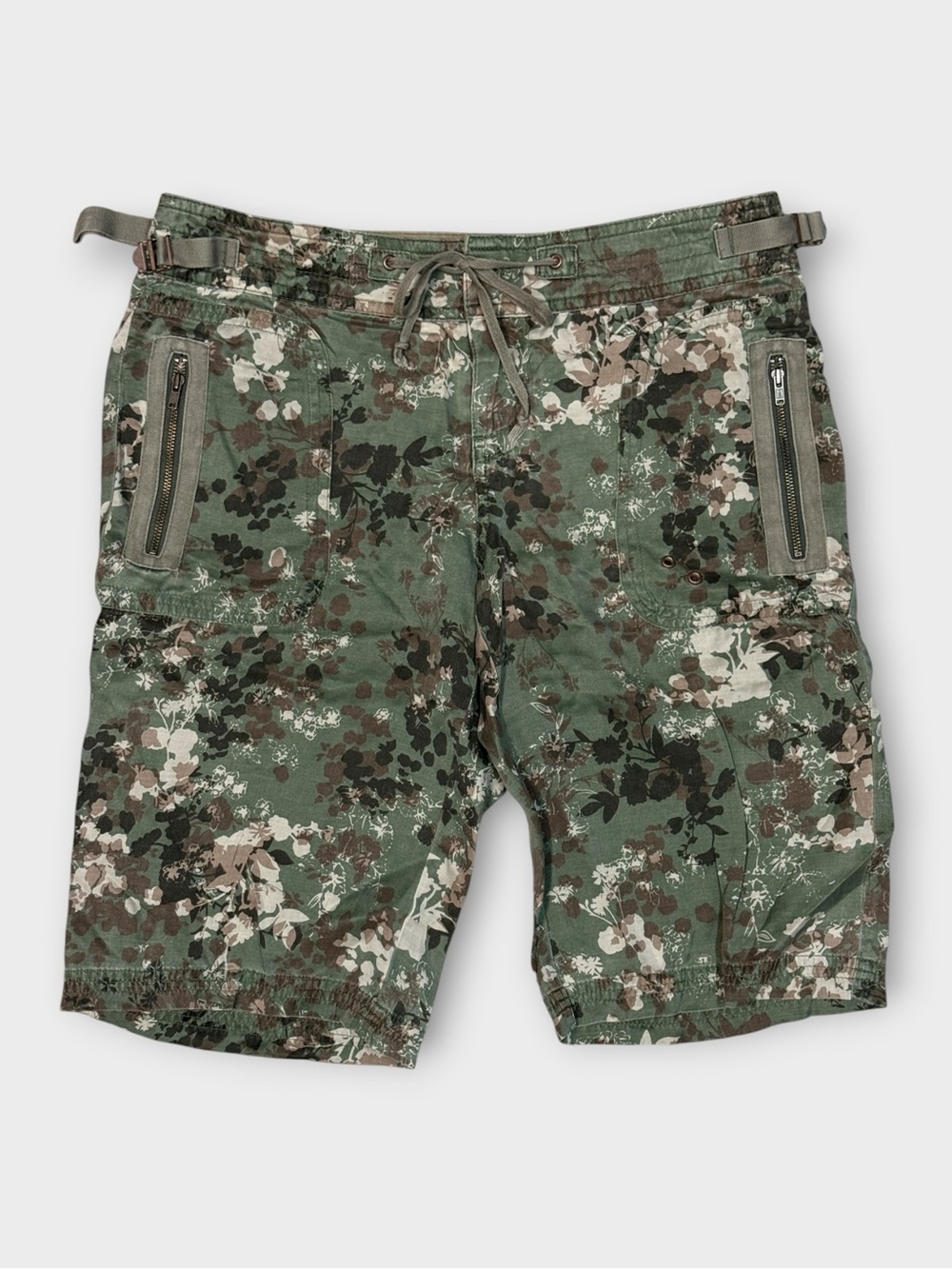 Da-Nang | Green Floral Cargo Shorts